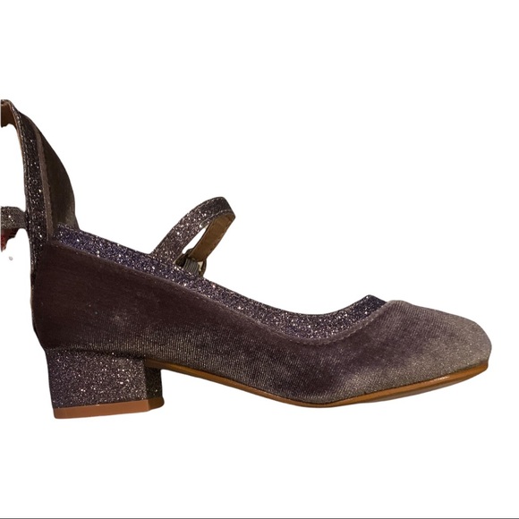 5 for $30 Nanette Lepore Girls Shoes - Picture 3 of 7